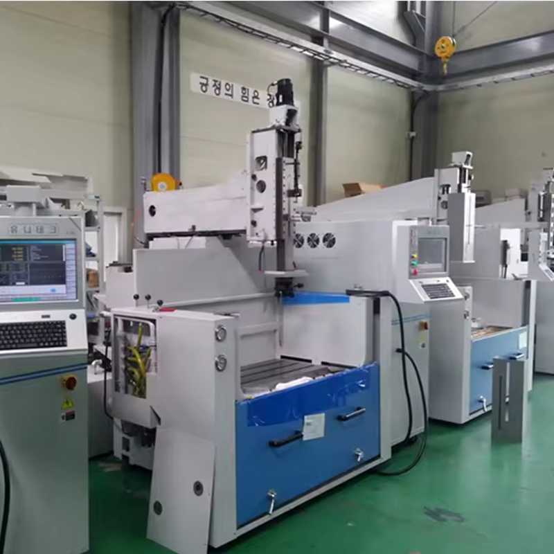 CNC-430 Малый электроэрозионный станок с ЧПУ для изготовления металлических форм